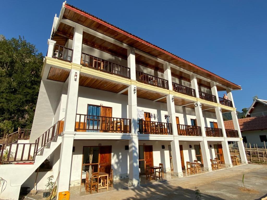 Sabaidee Nongkiaw River View Hotel Nongkhiaw Esterno foto